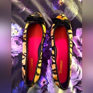 Demonia Women's Faux Tiger Ballet Flats